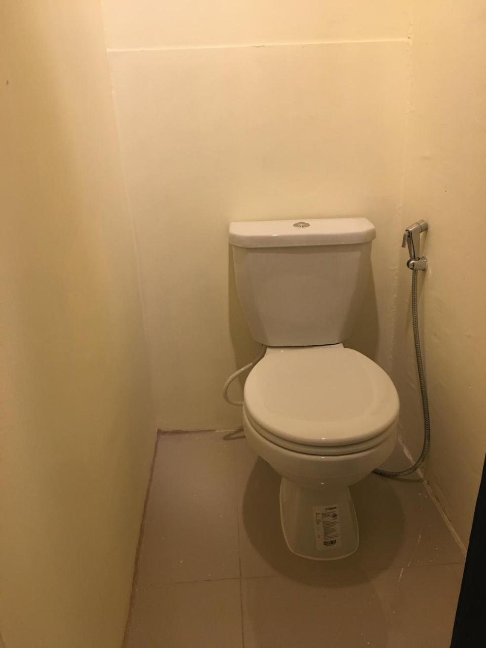 The Baan Nathong Hostel Bangkok Kültér fotó